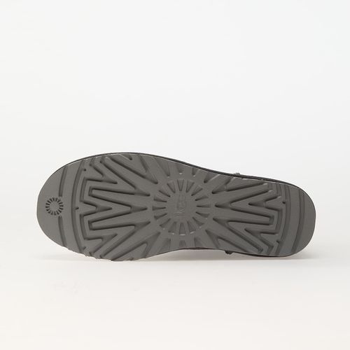 Baskets M Classic Mini EUR 41 - UGG - Modalova