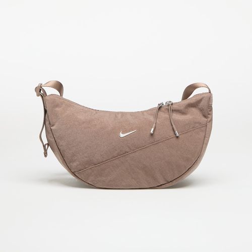 Aura Crescent Crossbody Bag (4L) / / Universal - Nike - Modalova