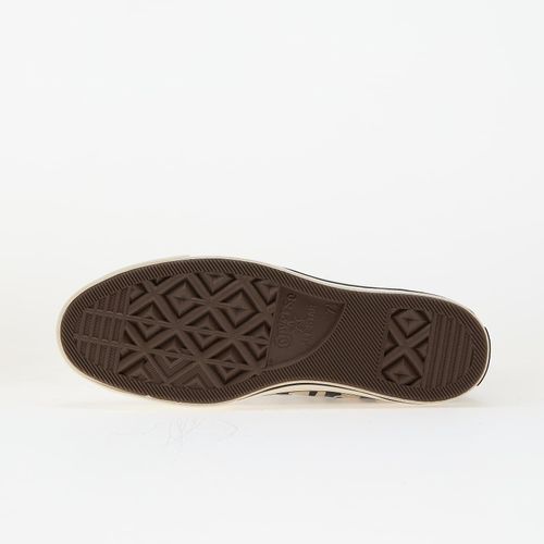 Baskets Glow-In-The-Dark Zebra Print / / EUR 37.5 - Converse - Modalova
