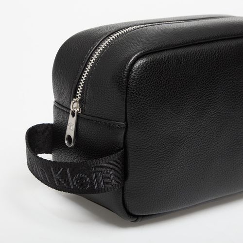 Cargo Dopp Kit Universal - Calvin Klein - Modalova
