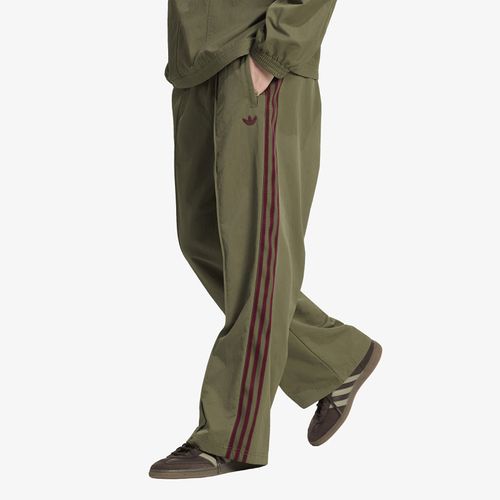 Pantalons adidas Britcore Trackpant L - adidas Originals - Modalova