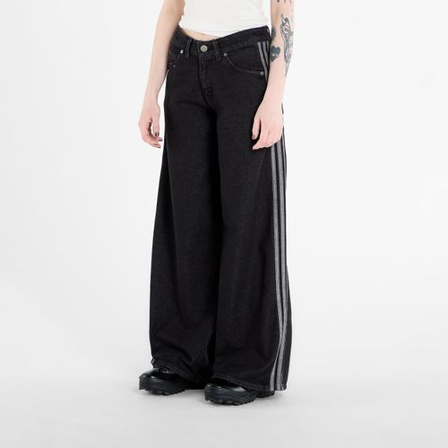 Pantalon de survêtement adidas Firebird Adilenium Track Pant Denim W25/L32 - adidas Originals - Modalova