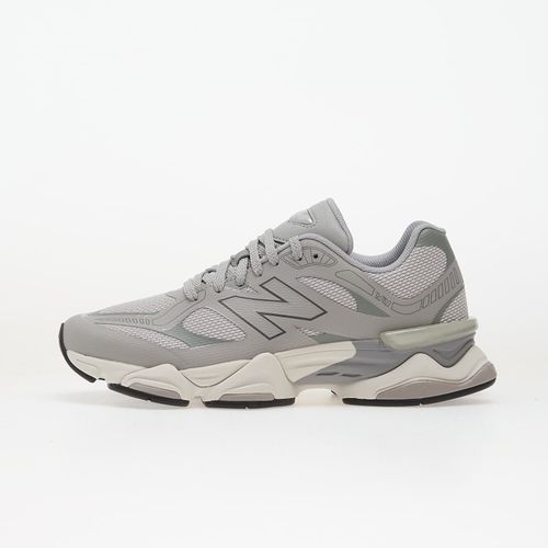 Baskets 9060 / EUR 40 - New Balance - Modalova