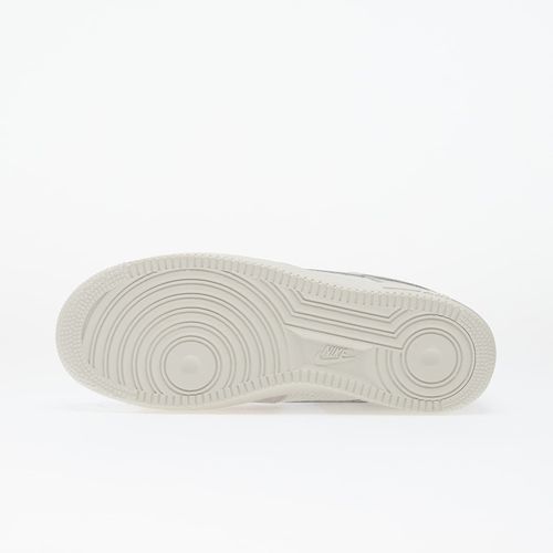 Baskets Air Force 1 '07 Lv8 / - EUR 39 - Nike - Modalova