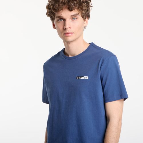 T-shirt Ss 30S Eu Spw Split Standard Graphic Tee S - Calvin Klein - Modalova