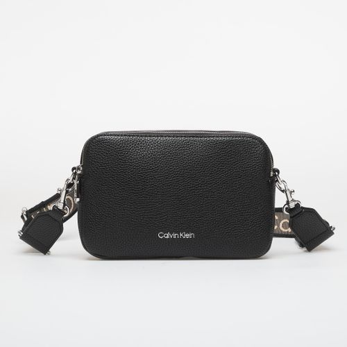 Webbing 2X Strap Camera Bag Universal - Calvin Klein - Modalova