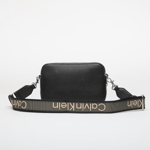 Webbing 2X Strap Camera Bag Universal - Calvin Klein - Modalova