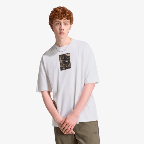 T-shirt adidas Camo Tee Tongue Label S - adidas Originals - Modalova
