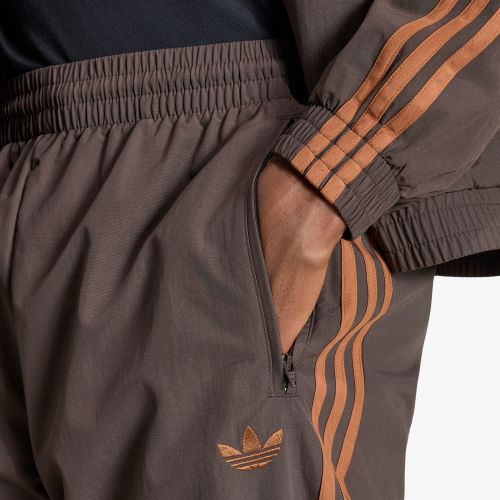 Pantalons adidas Firebird Woven Pants L - adidas Originals - Modalova