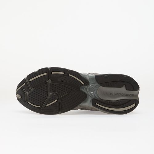 Baskets 2010 / EUR 41.5 - New Balance - Modalova