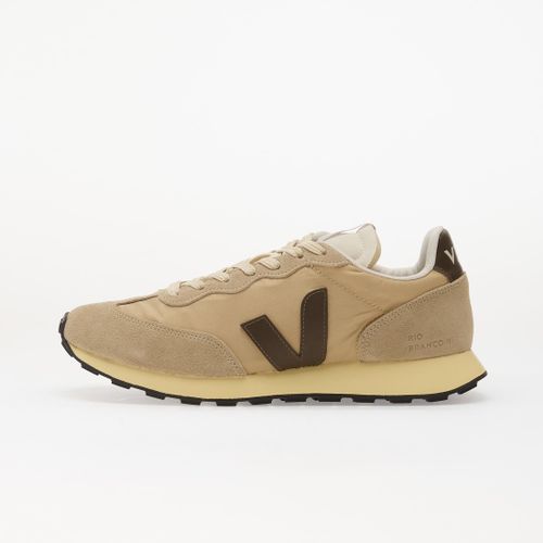 Baskets Rio Branco II Li Nolyn Almon Sahar / / EUR 41 - Veja - Modalova