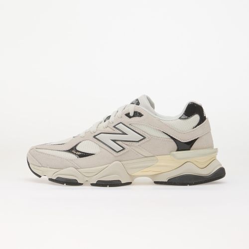 Baskets 9060 / EUR 39.5 - New Balance - Modalova