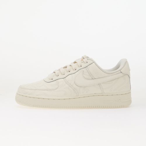 Baskets Air Force 1 '07 / - EUR 37.5 - Nike - Modalova