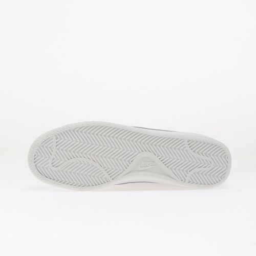 Baskets Tennis Classic / - EUR 47.5 - Nike - Modalova