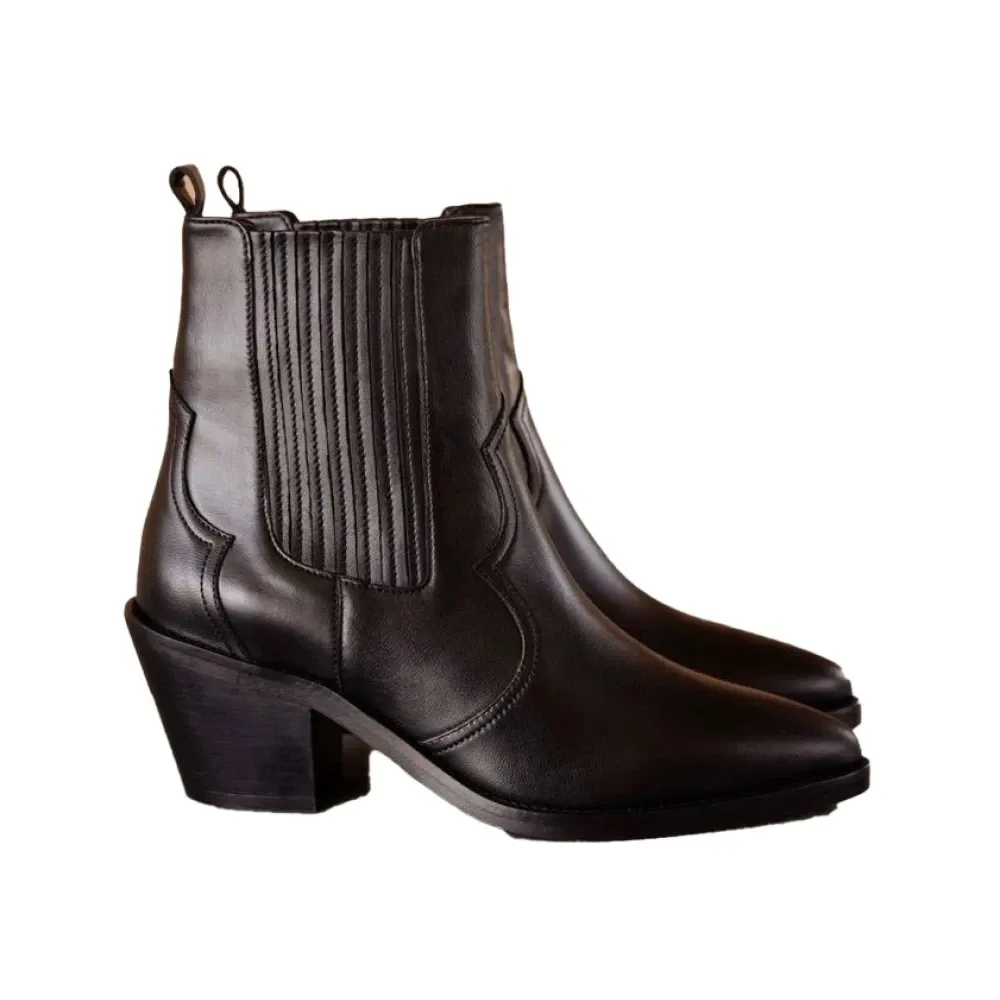 Shoes > Boots > Cowboy Boots - - Bobbies Paris - Modalova