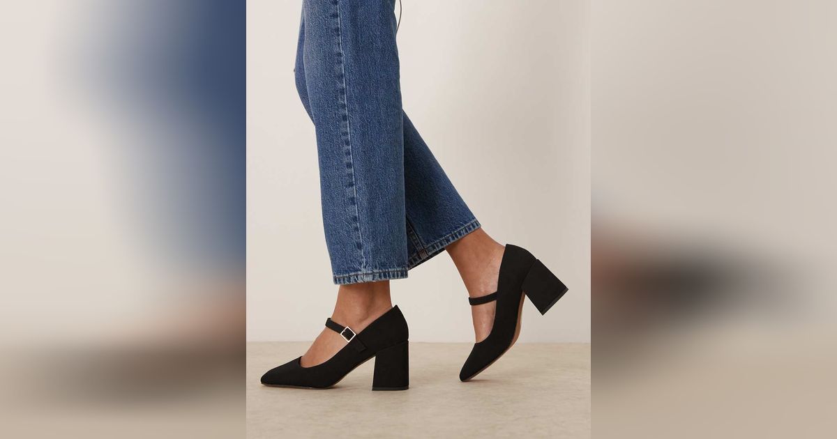Chaussures babies hotsell a talon