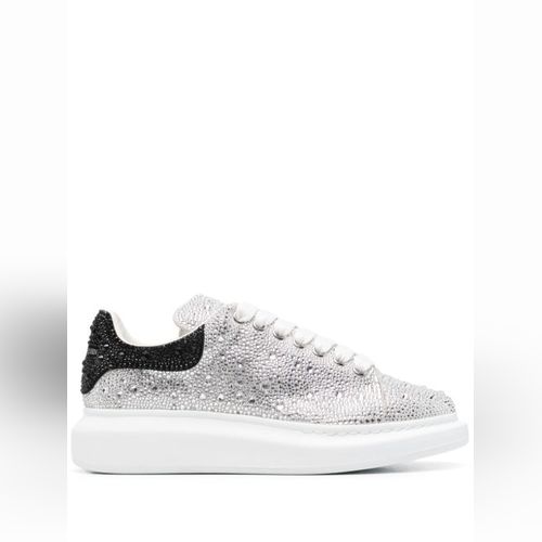 Mcqueen blanche et noir discount
